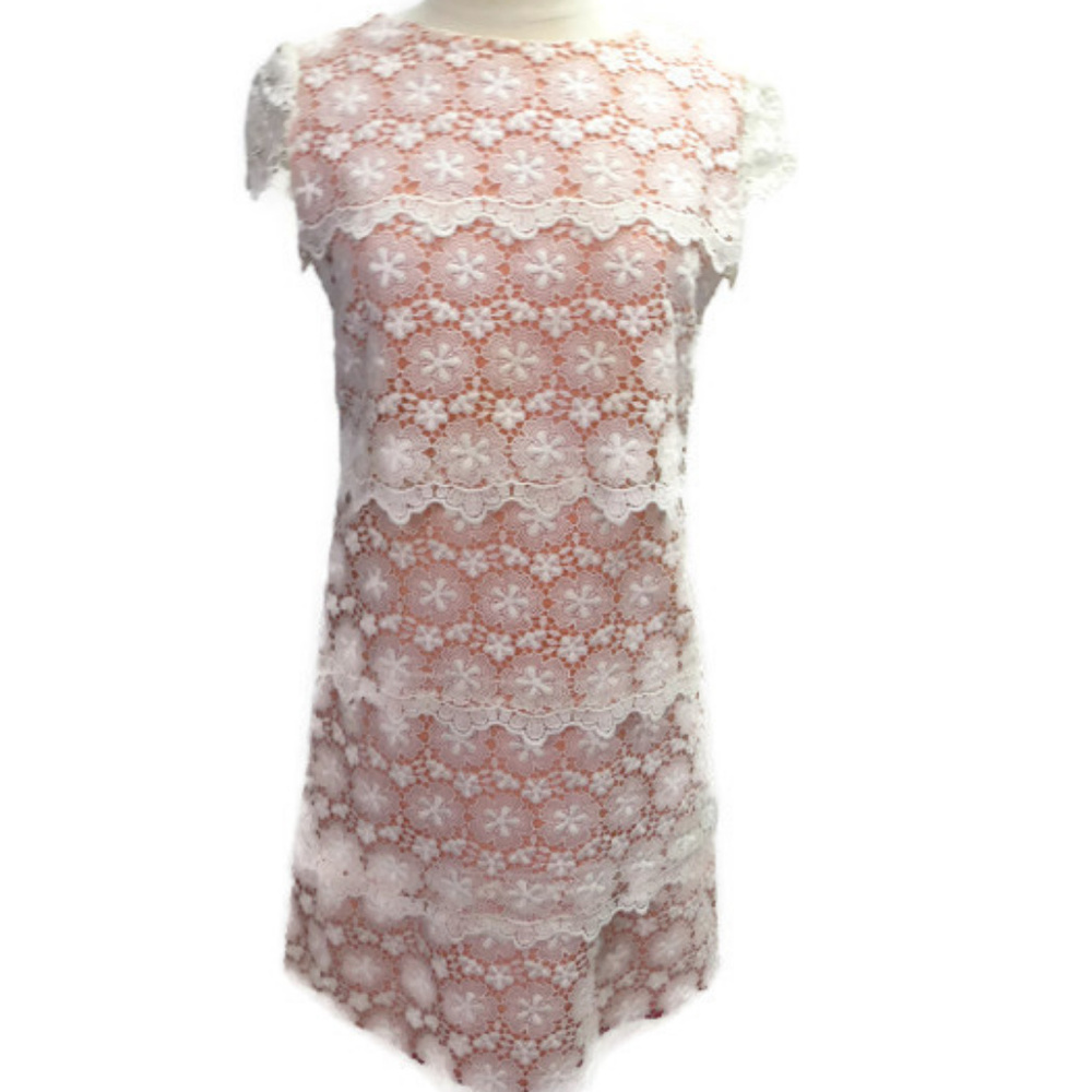 Eliza J Dress Coral White Size 6/8 Lace Cap Sleeve Feminine  Party Retro